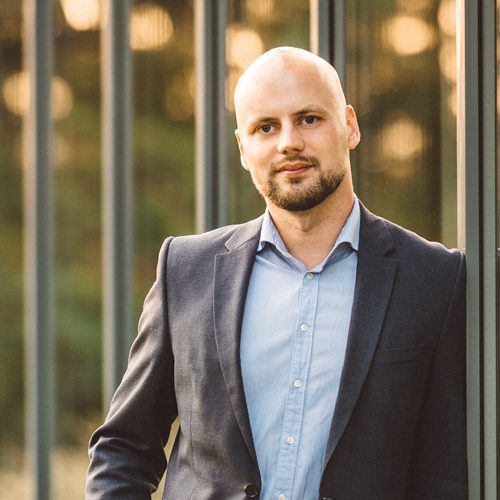 Marek Viktor